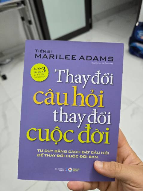 Sách hay về chủ đề "Đặt câu hỏi"