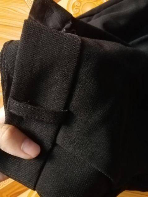 Shop siêu dễ thương, gói hàng ok, tư vấn nhiệt tình. Quần chất rất đẹp. Chắc chắn sẽ mua lại.