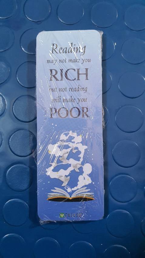 Bookmark đóng gói kĩ chất lượng giấy tốt