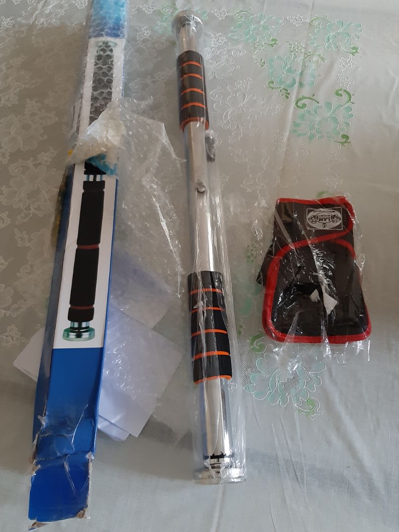 Đã nhận dc sản phẩm, ko đúng như sản phẩm đặt mua nên ko thể cho nhà bán hàng điểm tốt dc, nhưng giá tốt và giao hàng khá sớm hơn dự kiến, ráp lên thấy dùng cũng được tuy có cái chốt đinh ở giữa thanh hơi thô kệch vì lồi lên khỏi bề mặt của ống inox, sợ sẽ có ngày làm trầy tay . Nói chung, cho 3 điểm.