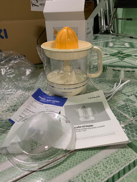 Sản phẩm như giới thiệu, đã vắt sáng nay: máy chạy mạnh và em. Dùng lâu dài không biết có bền như của philip không? Sẽ đánh giá tiếp sau khi dùng thêm một thời gian nữa.