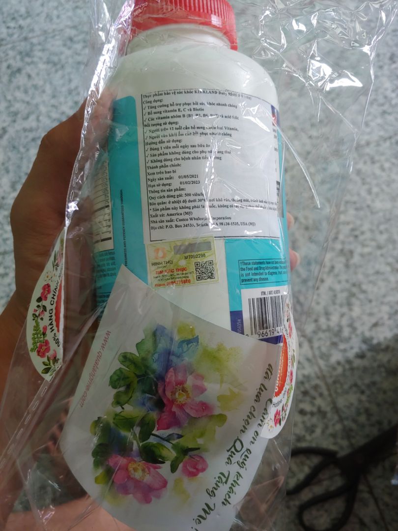 Mới khui hộp dùng thử. Về cảm quan hộp ok, đẹp. Lần đầu mình chuyển sang dùng loại này nên chưa đánh giá được