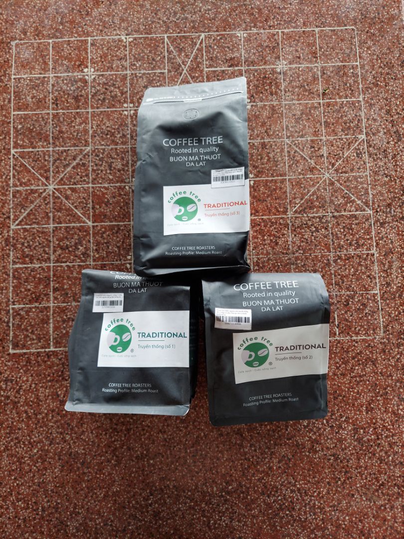 Không thơm, vị chấp nhận được, hậu vị hơi chua. Trộn với số 1 mới ngon. Để trộn với số 3 hoặc trộn cả 3 gói coi sao.