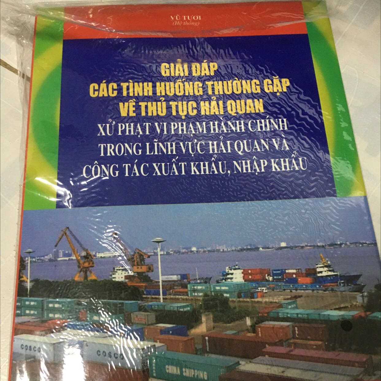 Giao hàng nhanh, dịch vụ tốt, chương trình khuyến mãi phong phú, rất hài lòng!