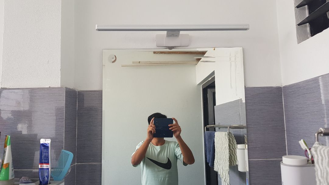 ship siêu nhanh. cảm giác bật không nhạy lắm, nhưng nhìn xịn sò ship siêu nhanh. cảm giác bật không nhạy lắm, nhưng nhìn xịn sò