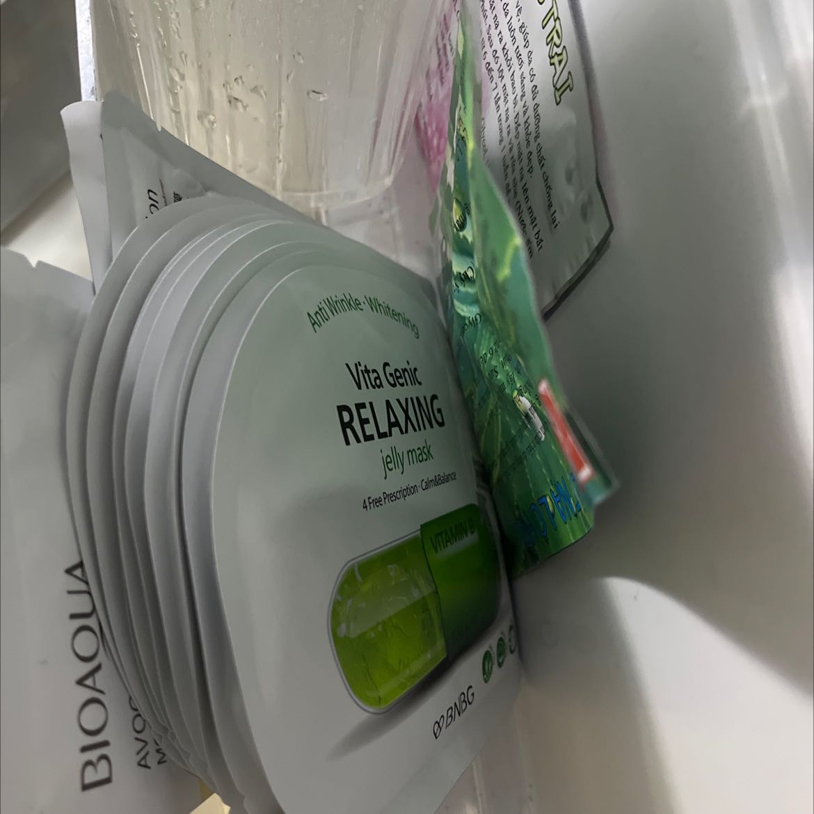 Giao hàng nhanh lắm luôn, rất thích sản phẩm này, mát da mặt lắm.