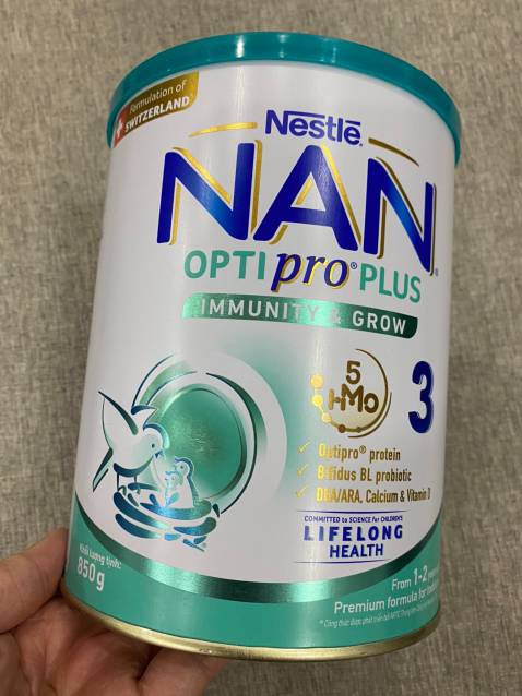 10đ + cho đóng gói cẩn thận. con mình cũng khoái nan optipro plus  lắm, mùi thơm vị dễ uống lắm, sữa có 5hmo nên tăng đề kháng cũng ok con đỡ ốm vặt
