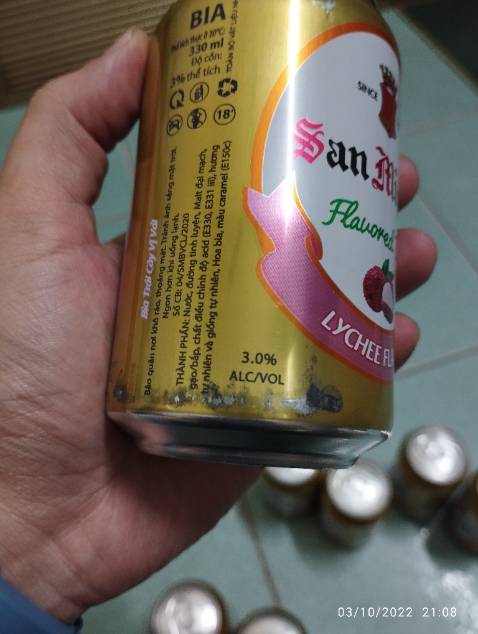 Đã mua sản phẩm rất nhiều lần, 2 lần gần nhất: vỏ thùng nguyên vẹn nhưng *** bia bên trong bị quẹt mòn ra bột nhôm đen xì, Tiki cần xem xét ngay uy tín của thương hiệu San Miguel!
Mình không hài lòng chút nào!