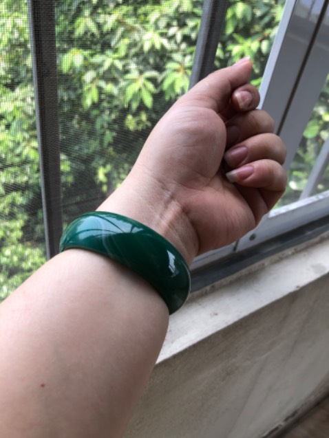 Bản hơi to nhưng mà vòng đẹp quá