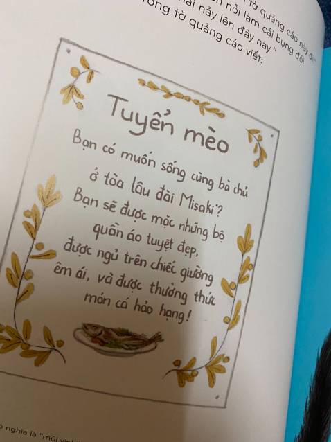 Sách rất xinh, chất giấy dày dặn, giá ổn. Đọc mà tủm tỉm luôn nè các mẹ. Nên mua ạ!