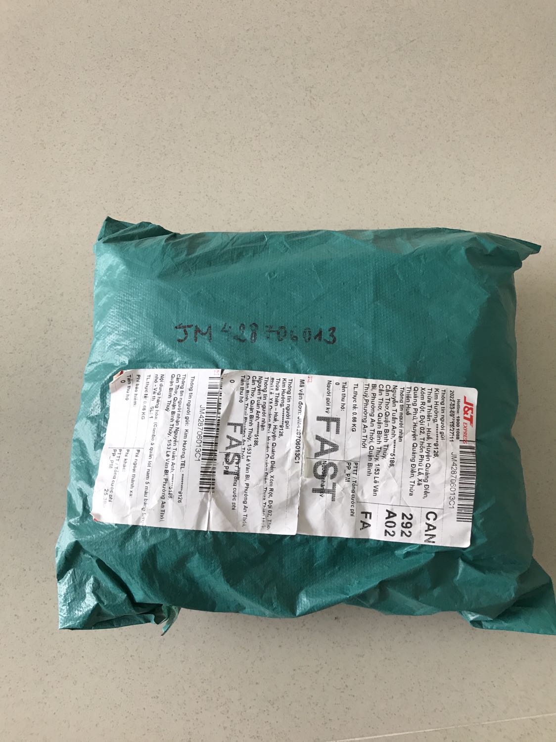 Quần mặc ok, giao hàng nhanh đầy đủ.