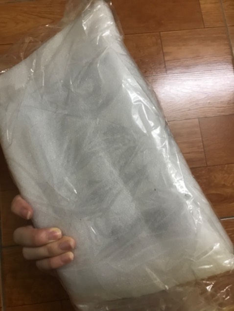 Sau 11 năm dùng tiki lần đầu tiên trải nghiệm cảm giác mua hàng quá tệ như này. Gói hàng giao cho khách nhìn sơ sài và cực mất thiện cảm, việc gói đơn hàng còn như đồ đi cho đi ***. Việc đóng gói trước nay của tiki rất chỉnh chu. Ko hiểu sao để người bán hợp tác gói đơn kiểu như đống rác. Sách đặt bookcare nhưng khi nhận ko có. Cho mình hỏi đội ngũ tiki và cả Hệ thống sách ABC đang phục vụ khách hàng thiếu tôn trọng như này lâu chưa?