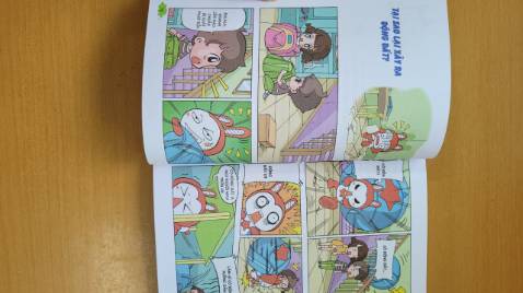 Giao hàng cực nhanh. Đặt hôm trước,  hôm sau đã nhận được. Chất liệu giấy tốt, hình ảnh bắt mắt, nội dung phù hợp với trẻ