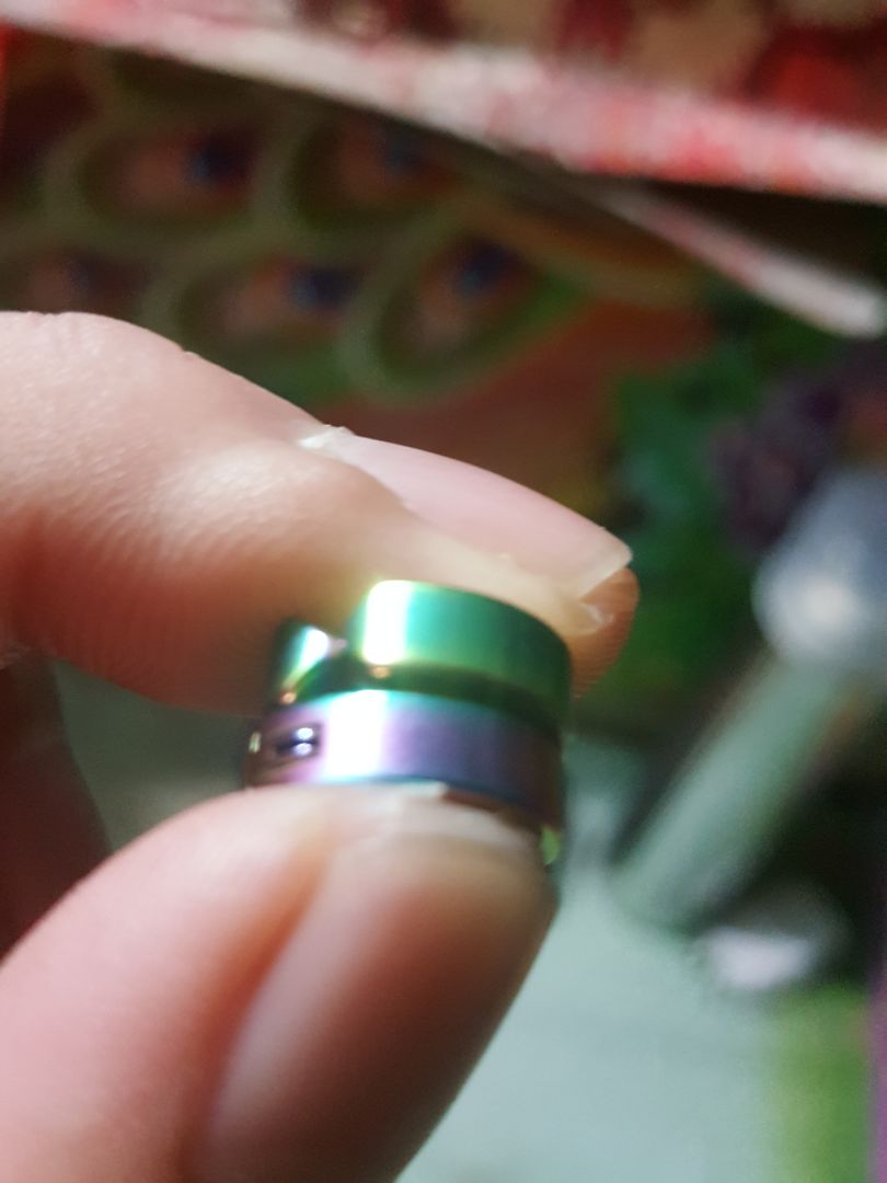 đẹp nhưng mà không như trong hình mình đặt.  mong tiki khắc phục đẹp nhưng mà không như trong hình mình đặt.  mong tiki khắc phục