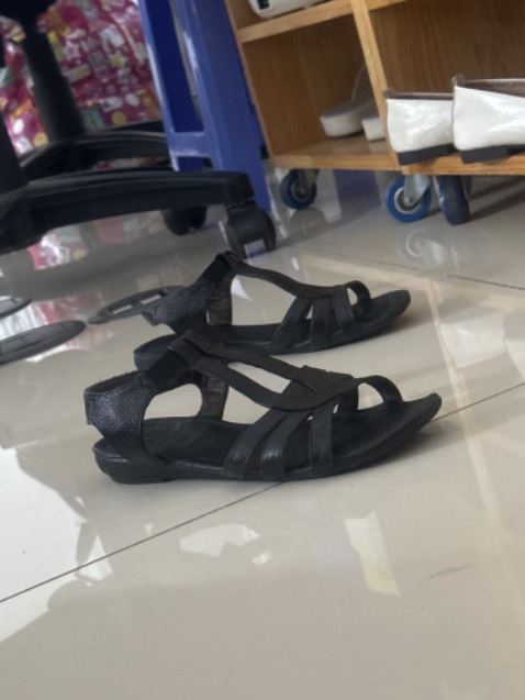 Vẫn thích mẫu giày này