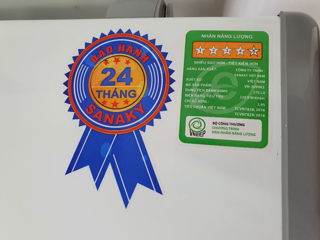 Sản phẩm tốt, chạy êm, năng lượng 5 sao, có inverter. Tiki giao hàng rất nhanh, nhân viên vui vẻ, nhiệt tình.