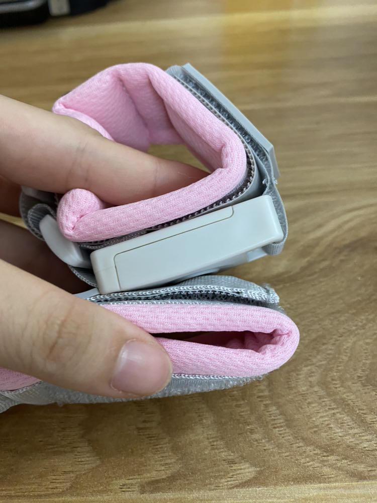 Shop giao hàng nhanh
Sản phẩm đẹp, giống với mô tả
Đóng gói cẩn thận
Đáng tiền