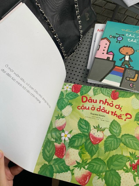 nét vẽ và màu sắc rất tự nhiên ko phải do làm máy nên rất thíchc hợp cho con, sóp uy tín chất lượng