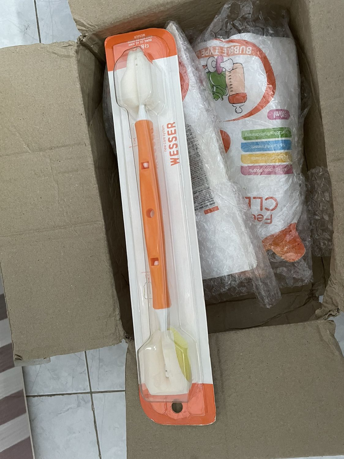 Dùng rất thích, sạch bong và tiết kiệm nước rửa bình nữa 🤣🤣