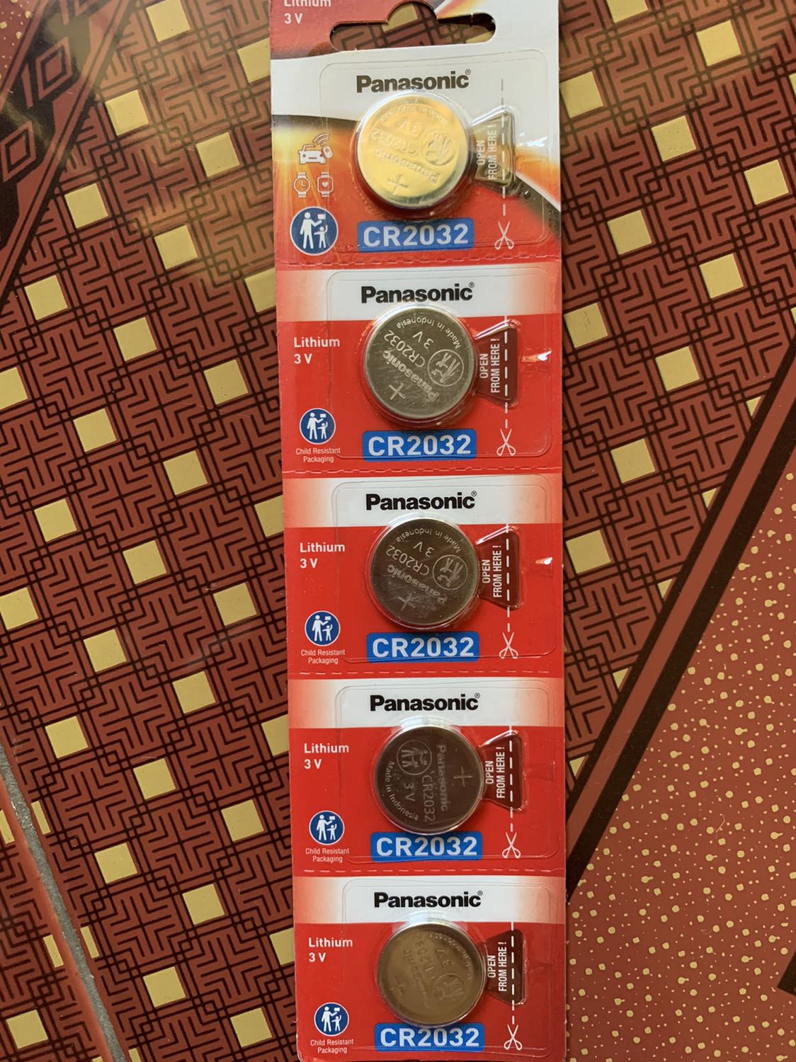 Đang cần pin CR2032 để thay vào cái cân. Sực nhớ có tiki now thế là đặt luôn. Có hàng ngay sau 2 tiếng. Cực kỳ thích tiki now. Hàng của panasonic đương nhiên yên tâm về chất lượng rồi. Mình đã mua pin AA, AAA, giờ mua pin này! Hài lòng! Đang cần pin CR2032 để thay vào cái cân. Sực nhớ có tiki now thế là đặt luôn. Có hàng ngay sau 2 tiếng. Cực kỳ thích tiki now. Hàng của panasonic đương nhiên yên tâm về chất lượng rồi. Mình đã mua pin AA, AAA, giờ mua pin này! Hài lòng!