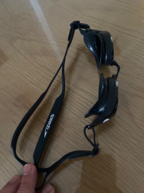 Hàng Okie, mình cận -3 mà ko có hàng -3 nên mua -2 cũng okie ! Gói hàng cẩn thận, Tiki giao nhanh !