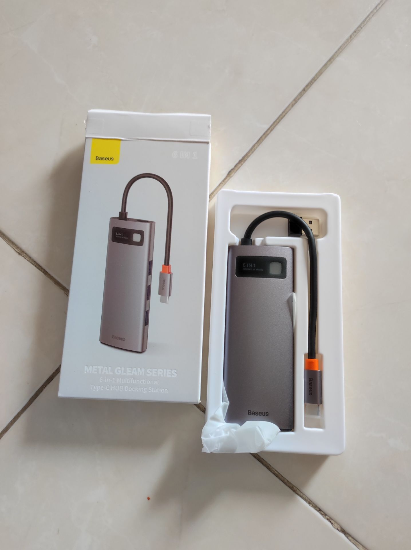 Giao hàng nhanh. Hàng nhìn nhỏ gọn, kết nối nhanh. Kết nối với ổ cứng di động ssd rất nhanh. Vài bữa kết nối cổng lan xem tốc độ có nhanh hơn nhiều không