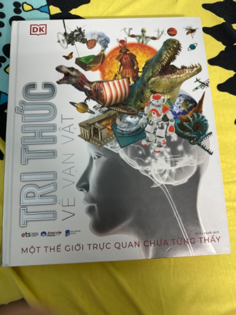 Sách đẹp, chất lượng tốt, nội dung phong Phú