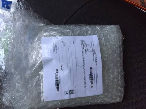 Sáng nay Tiki giao hàng cho tôi bị thiếu: Tôi mua 3 combo (tổng cộng 09 gói) số tiền là 639 000đ. nhưng tiki mới giao có 01 combo (3 gói) và lấy đủ tiền. Do người nhà nhận hộ nên tối tôi về mới phát hiện. xin báo để tiki giải quyết giùm.