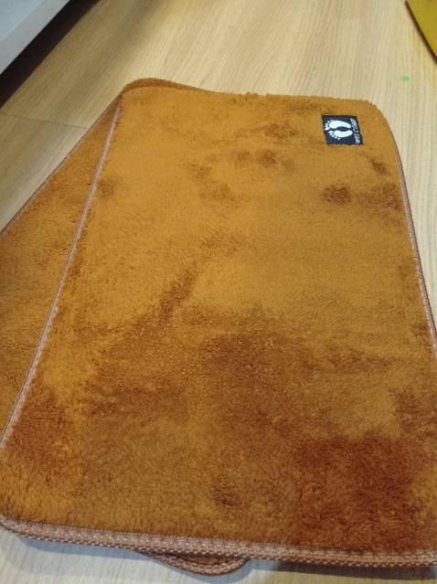 Thảm thấm nước tốt, sp đẹp y hình