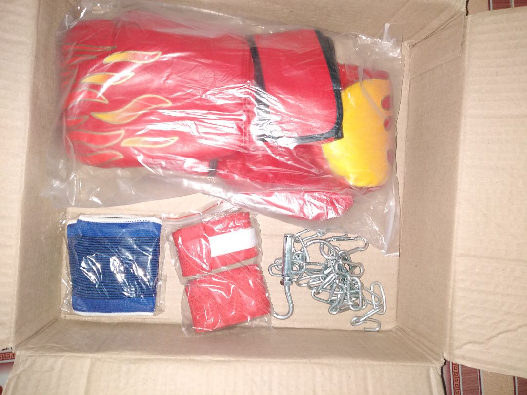 Hàng y trang như trong hình giao ko thiếu thứ j, bao da đc may chắc chắn và khá dày đấm rất thích, giao hàng nhanh mình đặt chiều t5 mà sáng t7 đã nhận đc rồi mặc dù mình ở khá xa, shipper khá nhiệt tình, mình thích nhất đôi bao tay da dùng đã lắm luôn á ???. Nói chung muốn mua những đồ như này thì mua của shop là 1 lựa chọn khá hoàn hảo mọi người hãy ủng hộ cho shop ? Hàng y trang như trong hình giao ko thiếu thứ j, bao da đc may chắc chắn và khá dày đấm rất thích, giao hàng nhanh mình đặt chiều t5 mà sáng t7 đã nhận đc rồi mặc dù mình ở khá xa, shipper khá nhiệt tình, mình thích nhất đôi bao tay da dùng đã lắm luôn á ???. Nói chung muốn mua những đồ như này thì mua của shop là 1 lựa chọn khá hoàn hảo mọi người hãy ủng hộ cho shop ?