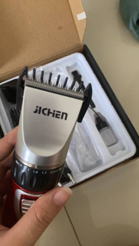 Hàng giống hình, đầy đủ dụng cụ, chưa thử nên chưa biết chất lượng.