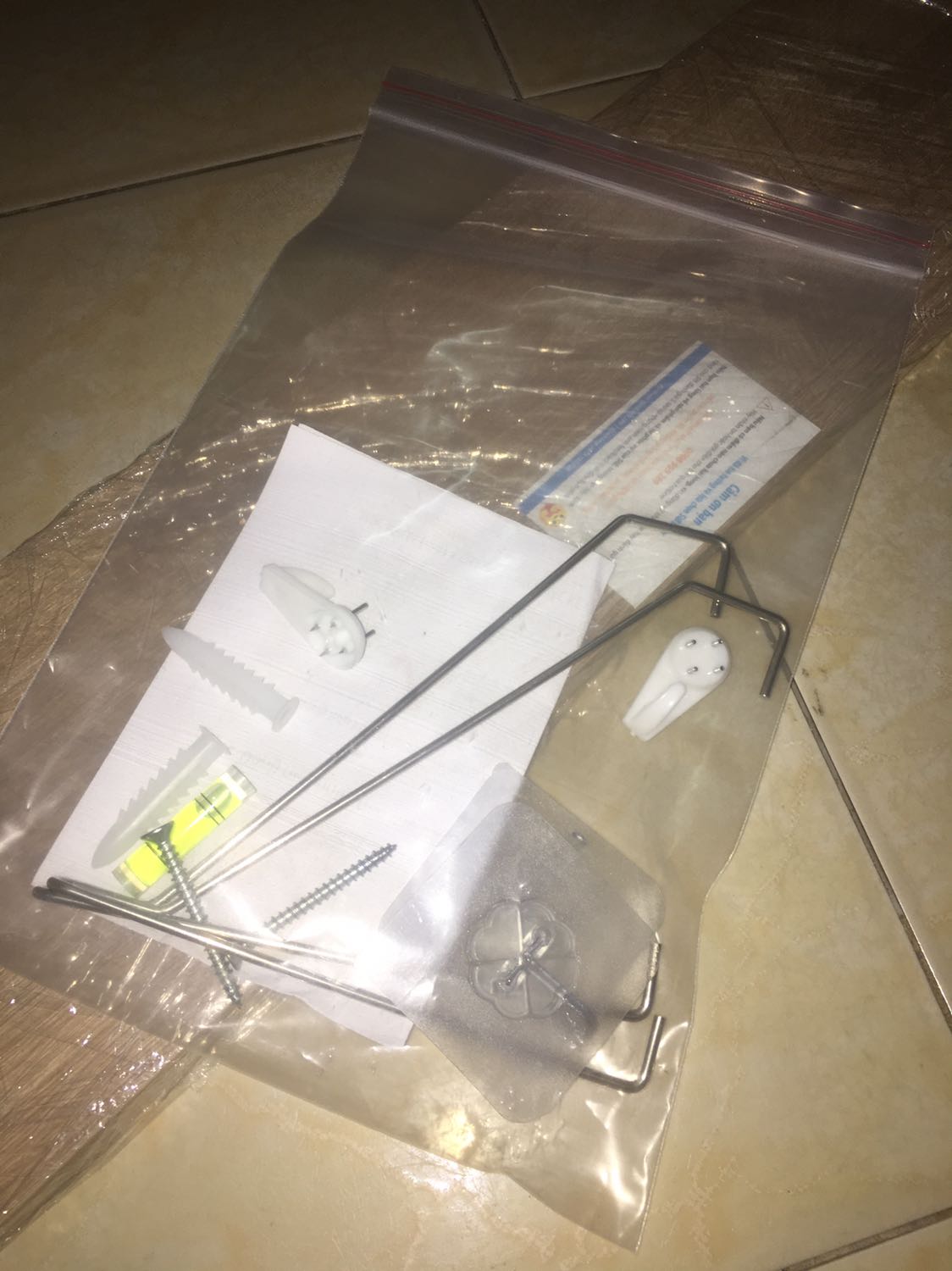 Kệ chắc chắn lắm có bản hướng dẫn chỉ treo kệ chi tiết shop đóng gói rất kĩ nữa còn giao hàng rất nhanh mình rất hài lòng về shop sẽ ủng hộ nhiều lần nữa Kệ chắc chắn lắm có bản hướng dẫn chỉ treo kệ chi tiết shop đóng gói rất kĩ nữa còn giao hàng rất nhanh mình rất hài lòng về shop sẽ ủng hộ nhiều lần nữa