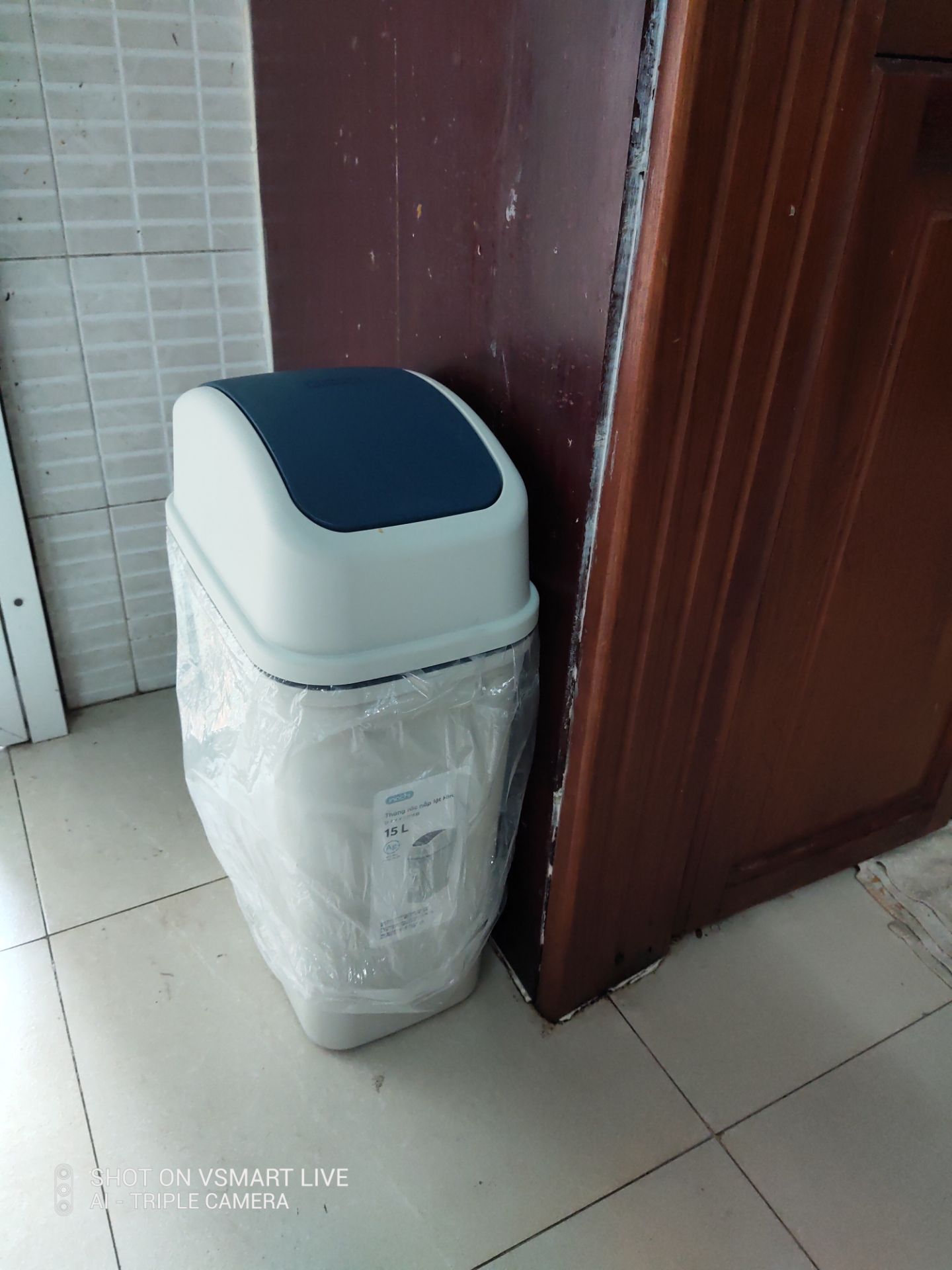 Sản phẩm nhỏ gọn, thiết kế hài hoà, màu sắc dễ nhìn, đóng gói cẩn thận và giao hàng nhanh không tưởng. Cảm ơn shop.