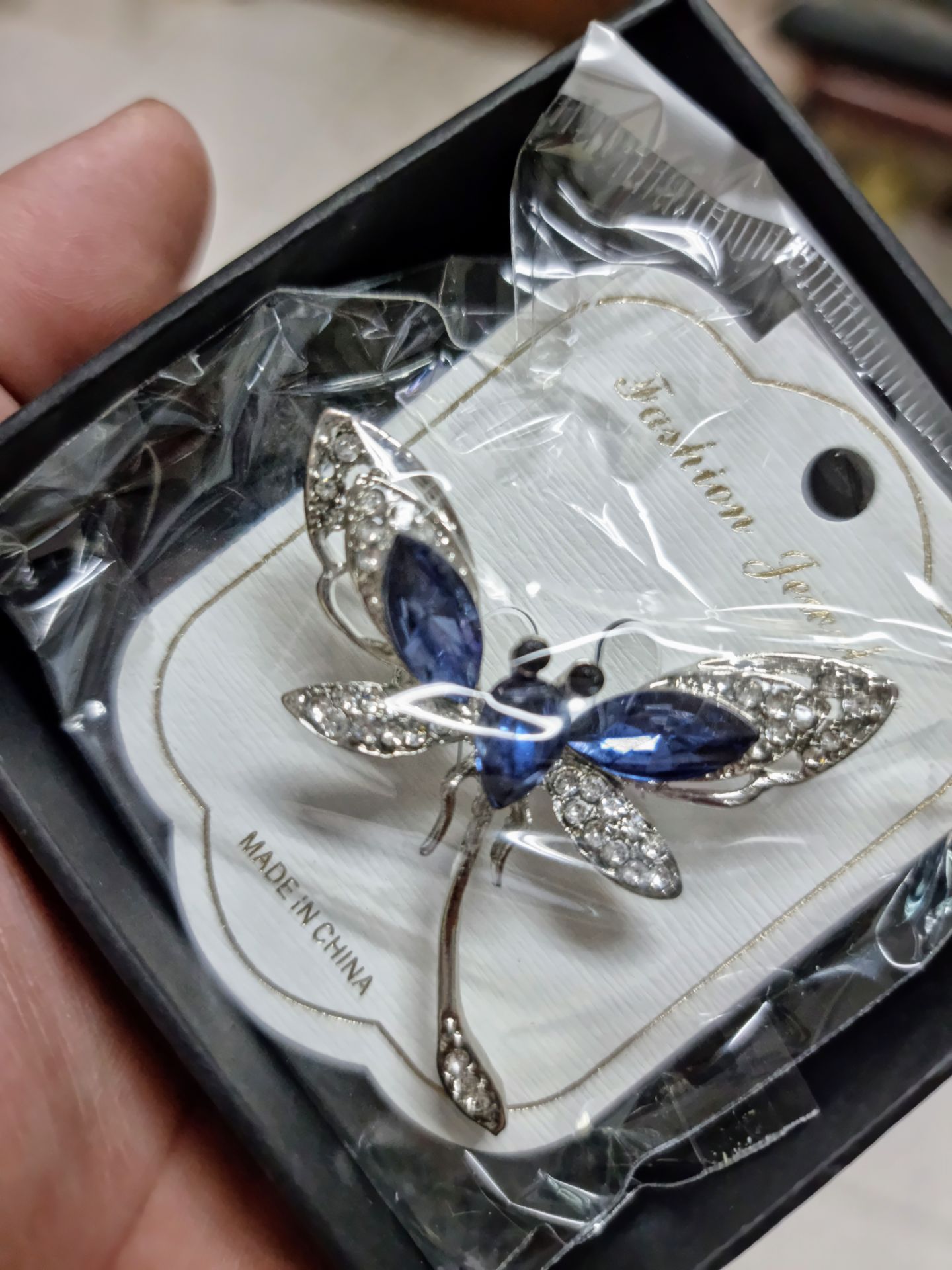 Hàng đẹp như hình, đóng gói cẩn thận. Sẽ tiếp tục ủng hộ shop.