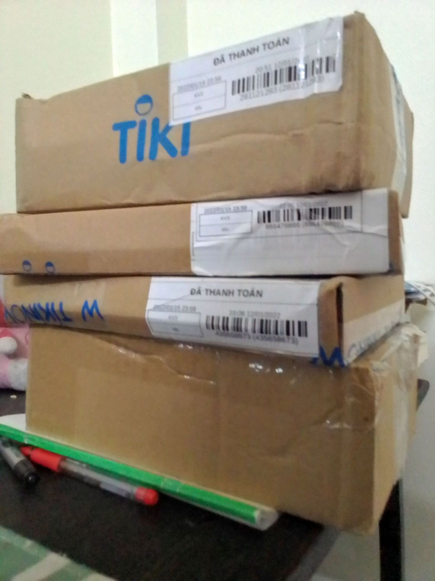 Đã nhận được sách rất nhanh, đóng gói, bảo quản tốt. Mình mua vì sách đc sale off giá khá tốt, nên 3, 4 cuốn về để dành đọc Tết. Chắc sẽ quay lại review nd sách sau