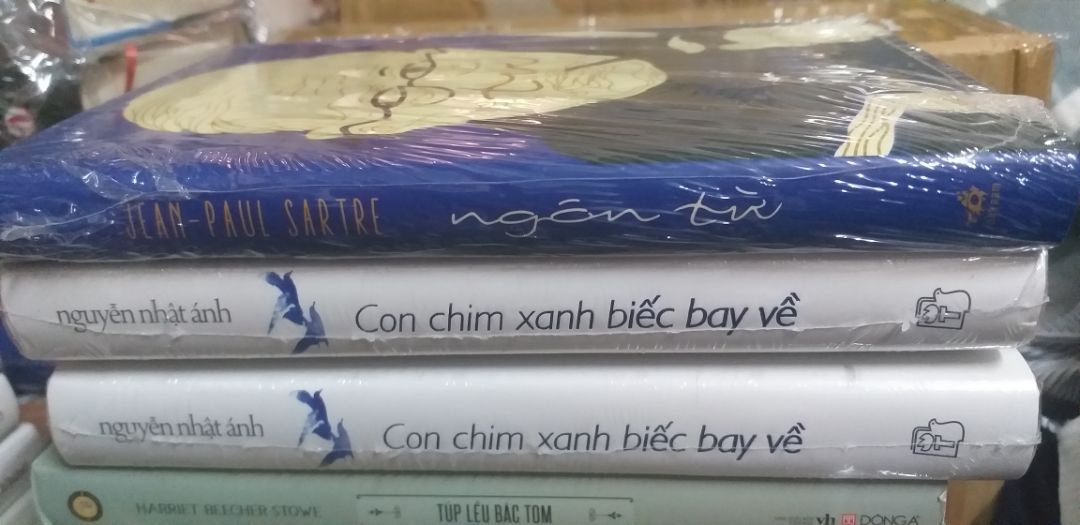 Sản phẩm còn nguyên vẹn. Tiki giao hàng đúng thời gian.