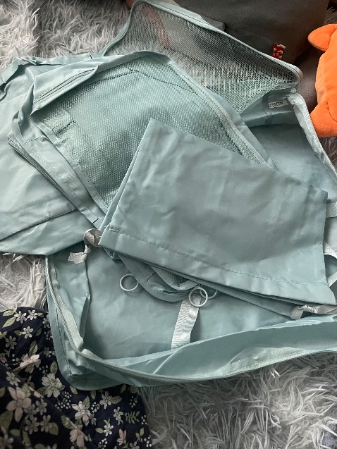 vải dù, chắc chắn, nhiều túi nhỏ