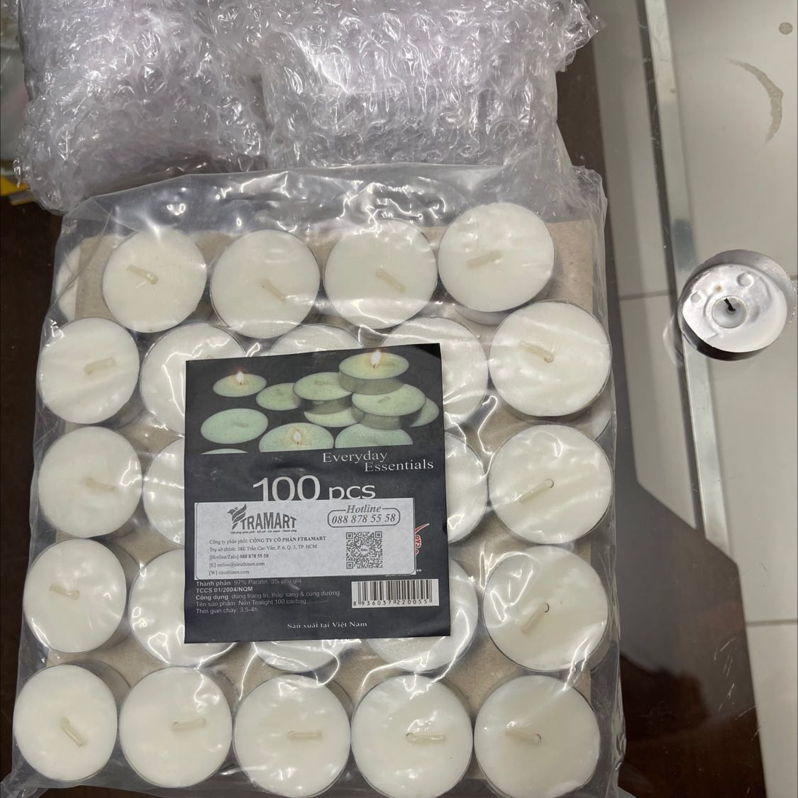 Đóng gói cẩn thận, nến tealight đốt cháy đều và được khoảng 3h. Đáp ứng đúng kỳ vọng khi tôi đặt hàng. Giao hàng sớm hơn dự định. Cám ơn tiki và shop