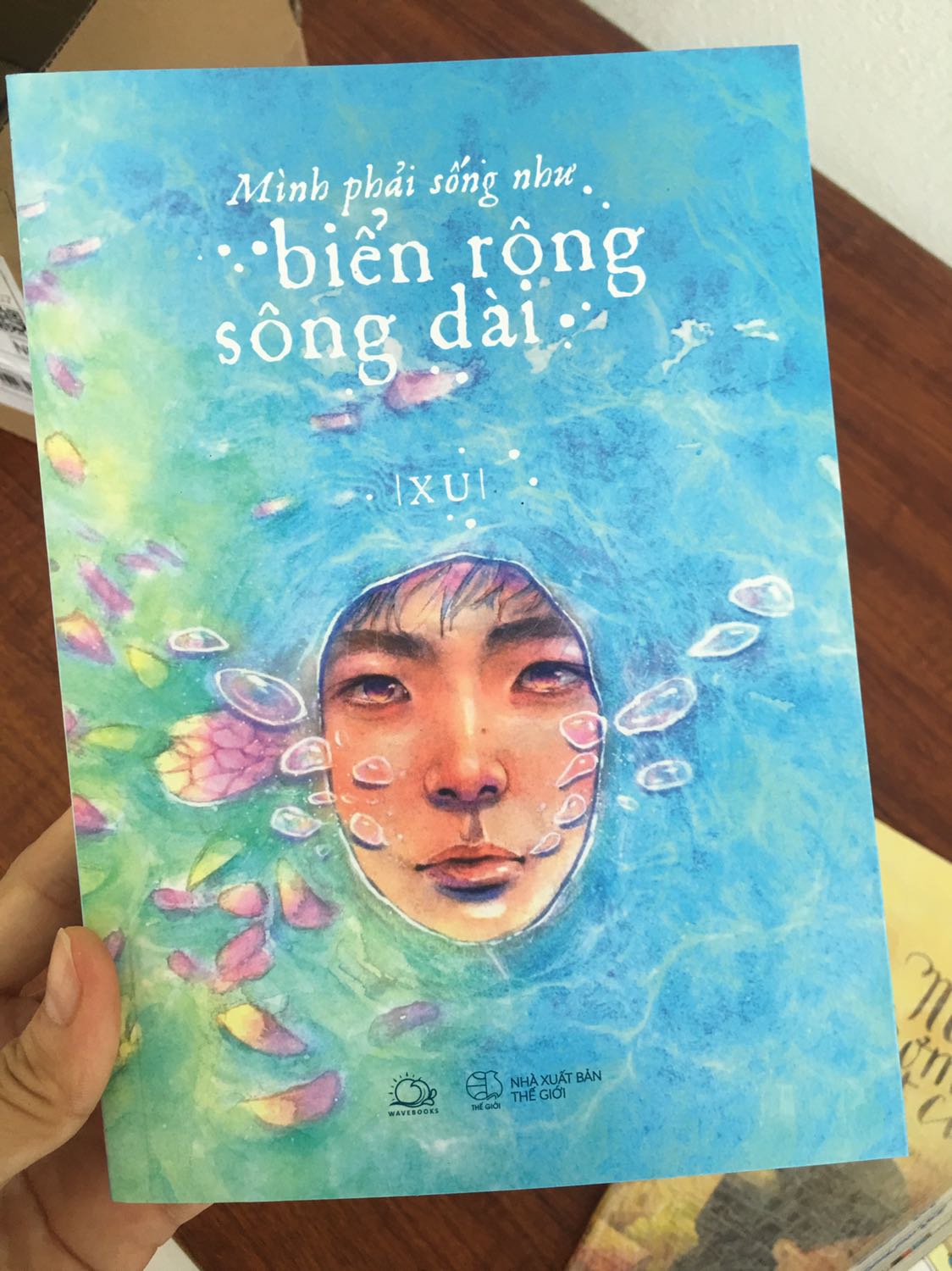 Giao hàng nhanh chóng, cảm ơn tiki, đóngvgois ản phẩm đẹp và chắc chắn