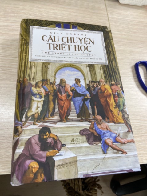 Giao nhanh nhé, bìa cứng chắc chắn, nội dung chưa đọc nên chưa biết Giao nhanh nhé, bìa cứng chắc chắn, nội dung chưa đọc nên chưa biết
