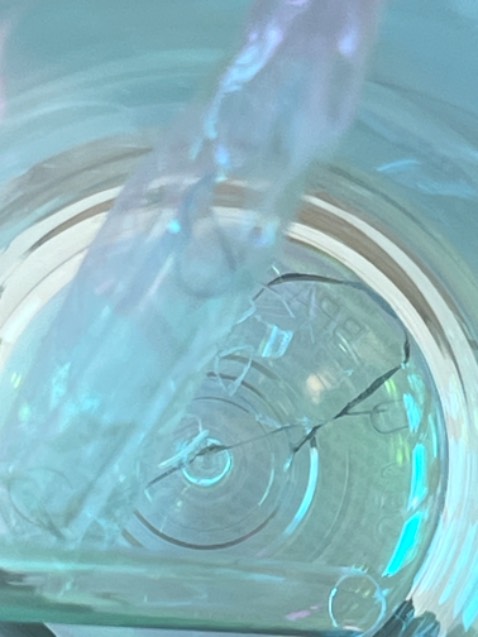 Tặng nhưng không được xài