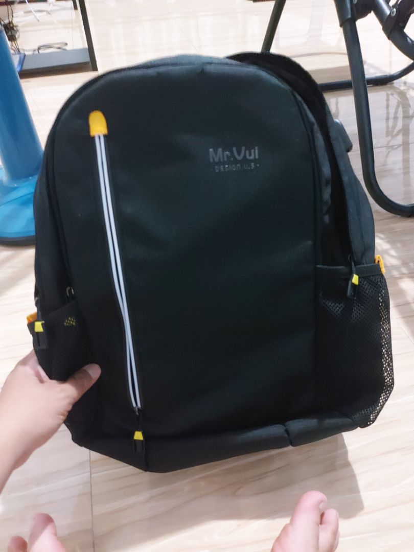 hàng rất đẹp . rất chắc chắn . có tem bảo hành đầy đủ . đóng gói cẩn thận . tôi rất thích nó . giao hàng nhanh sớm hơn dự kiến .   cảm ơn cửa hàng .