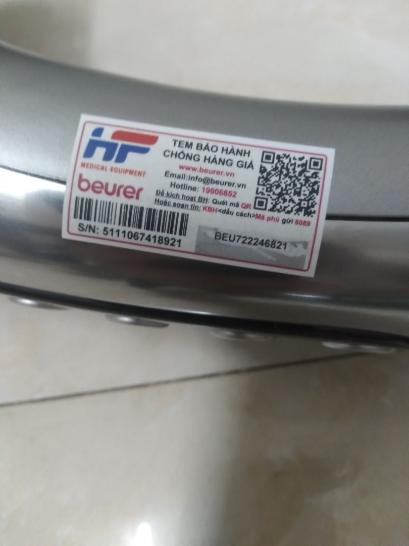 Shop này bán giá mềm nhất .Đầu tiên mình mua máy này ở *** giá 2950 vì thấy họ đề trọng lượng 3000g lên mua vì nghĩ máy nặng hơn và hãng chính hãng .Nhưng về chỉ có 1740 giống như mấy shop khác bán giá rẻ hơn .Về so sánh thấy giống nhau như một mà shop này bán rẻ hơn 800k