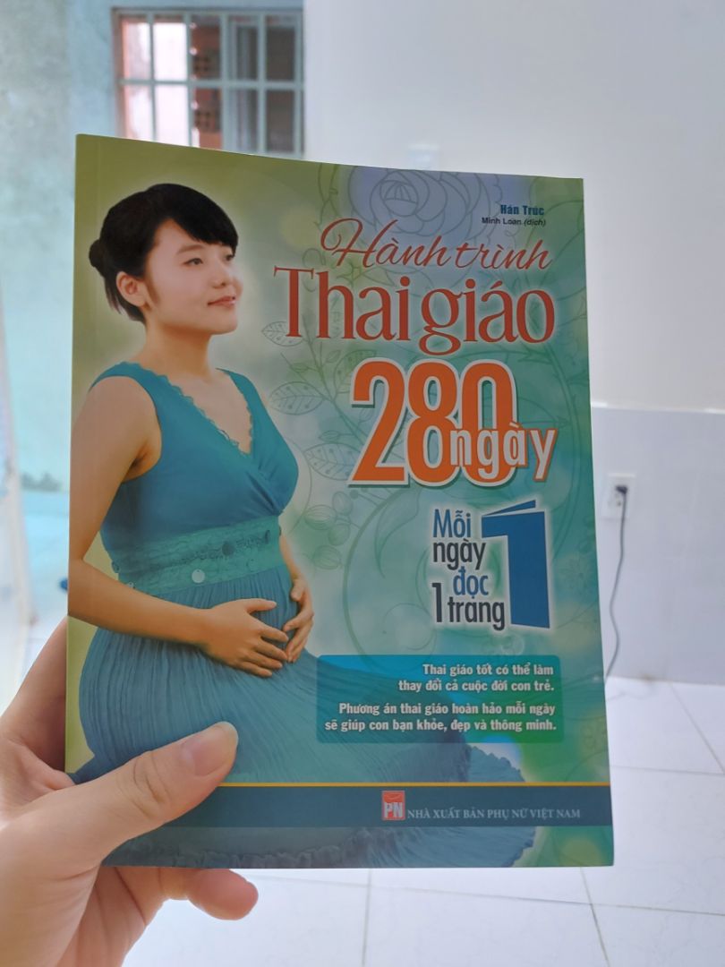 Đóng gói k chèn chặt và bọc cẩn thận. nhưng 5 sao vì a shiper Tiki, trời mưa là lấy áo che hàng còn bản thân để mặc mưa chỉ sợ hàng ướt