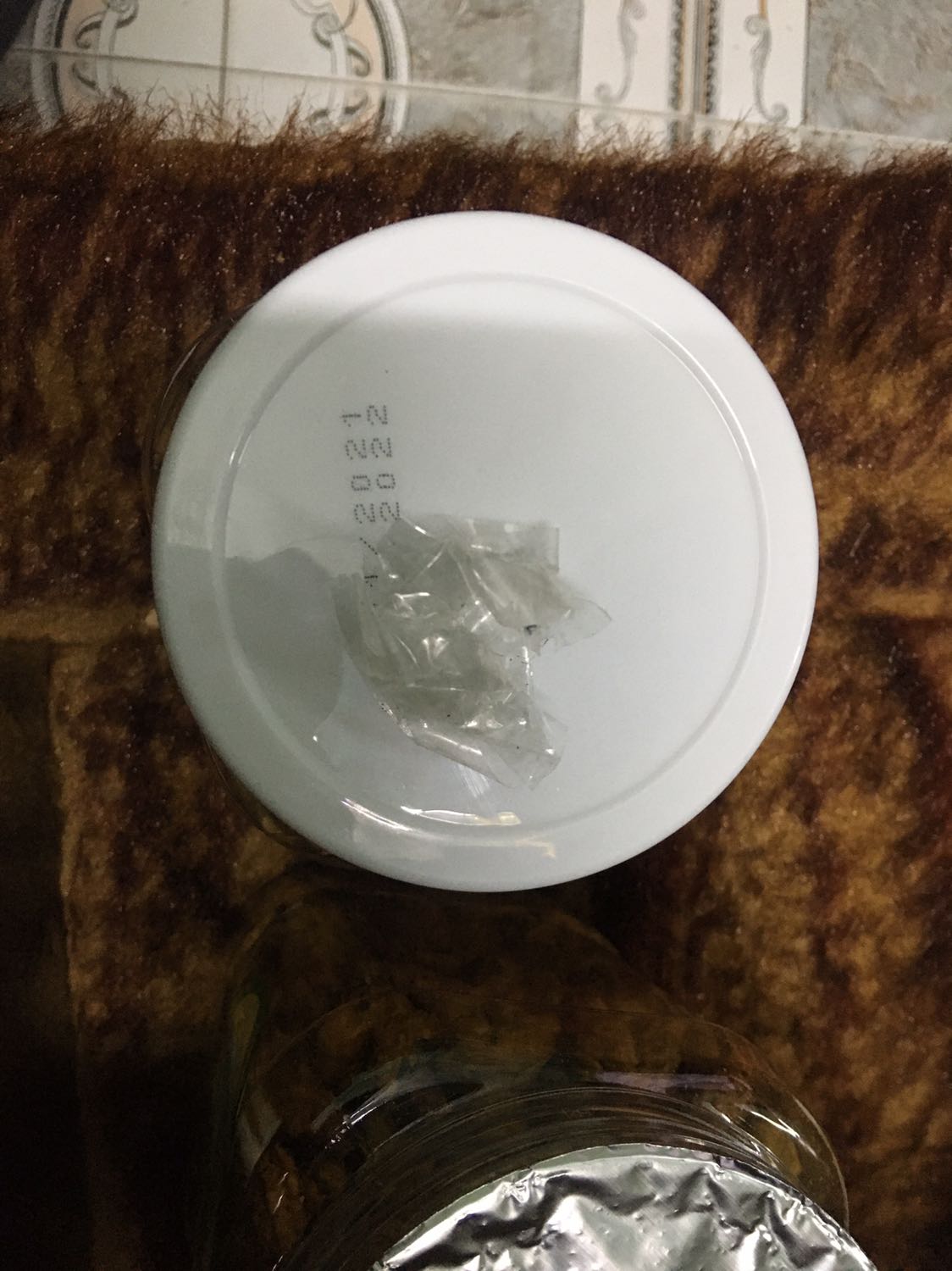 I gu, trong đợt vừa rồi thì combo này có vấn đề nhất nè. Nhãn sai, xong đóng gói ko chuẩn quy cách, may sản xuất gần, chưa bị ỉu á