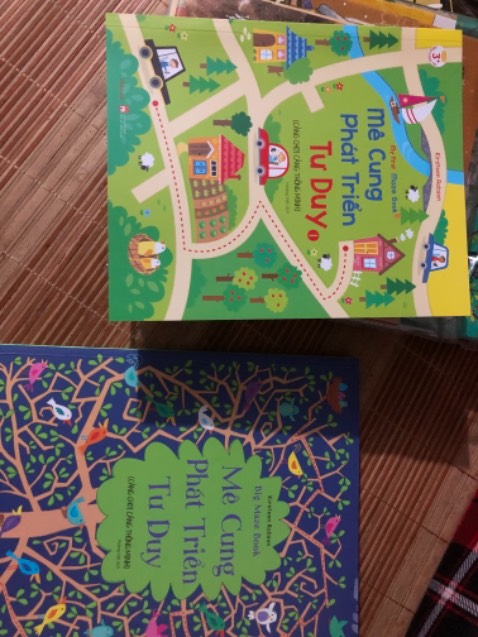 Săn sale đc giá quá quá quá… hời nên cố gắng vượt lười để rv :)))  Bộ sách về chủ đề mê cung - tìm đường, nội dung đa dạng, hình ảnh và màu sắc rất bắt mắt. Rất rất rất… nên mua để các bé cùng chơi với nhau, giúp hạn chế sử dụng các thiết bị điện tử.