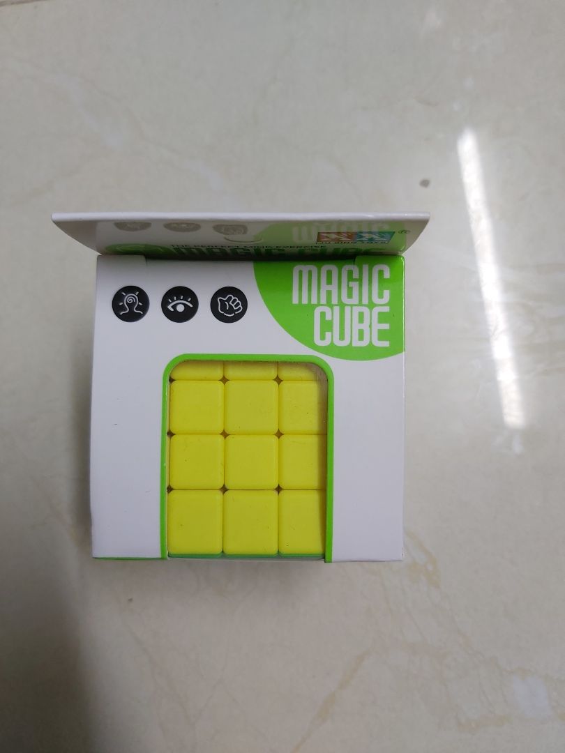 cầm thấy nặng tay, chất liệu có vẻ ok, hàng mang tặng nên ko bóc ra thử được.