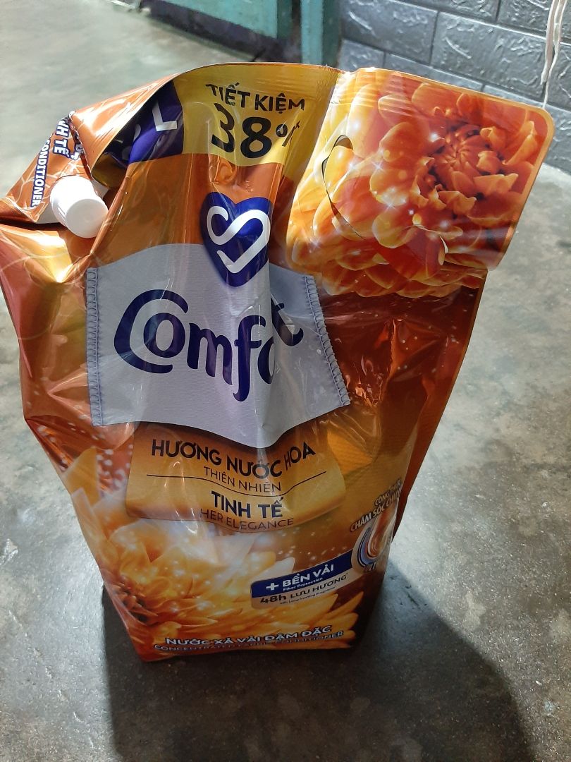 Giao nhanh hơn dự kiến. Rất hài lòng.Nhưng shop giao ko đúng hương mình đặt. Giao nhanh hơn dự kiến. Rất hài lòng.Nhưng shop giao ko đúng hương mình đặt.