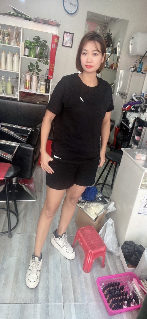 Chất liệu vải đẹp nhẹ , thoáng mát , thấm hút mồ hôi tốt .sẽ giới thiệu cho bạn bè cùng mua