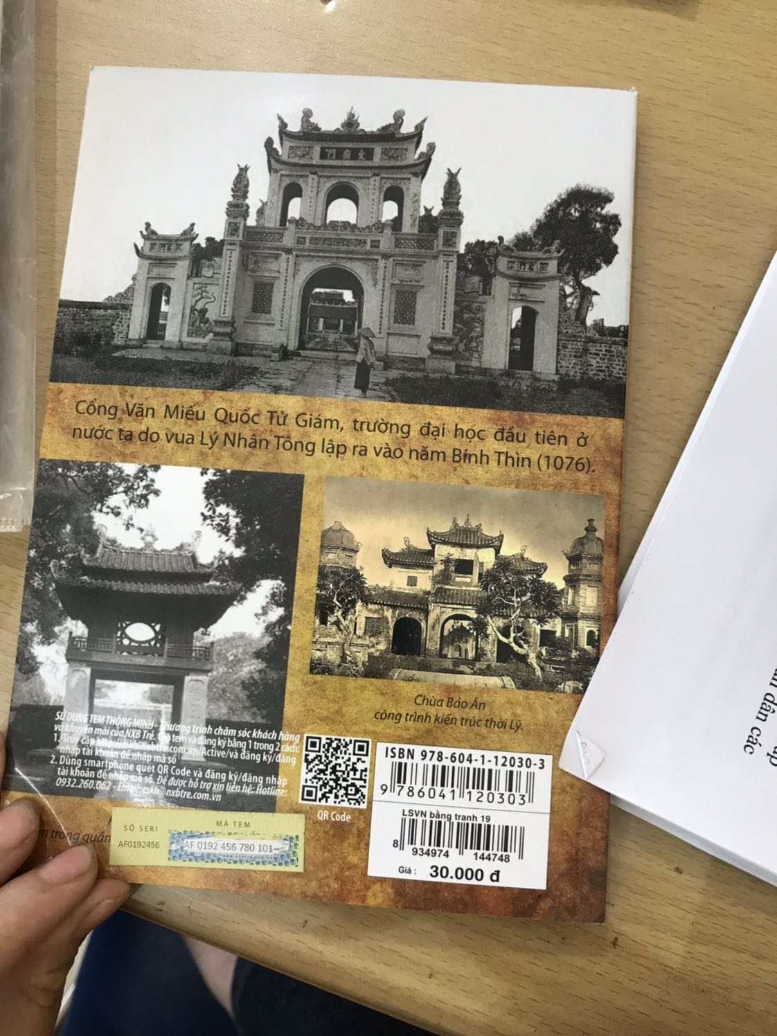Sách chất lượng. Mua 11k/1 cuốn thấy hợp lý hơn giá bìa 30k. Sách hay, chất lượng, nội dung dễ tiếp thu với các bạn nhỏ.